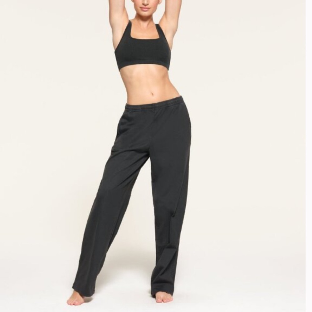 NWT Skims Outdoor Drapey Pant Washed Out Onyx